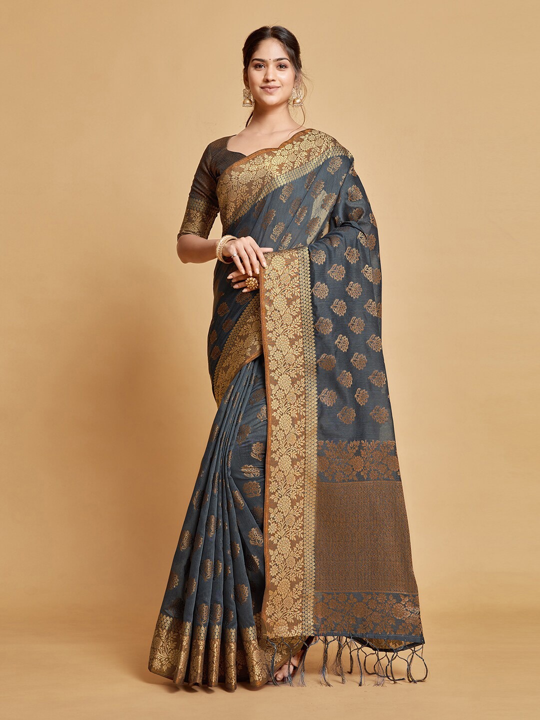 

GAJARAI Grey & Gold-Toned Woven Design Zari Art Silk Chanderi Saree