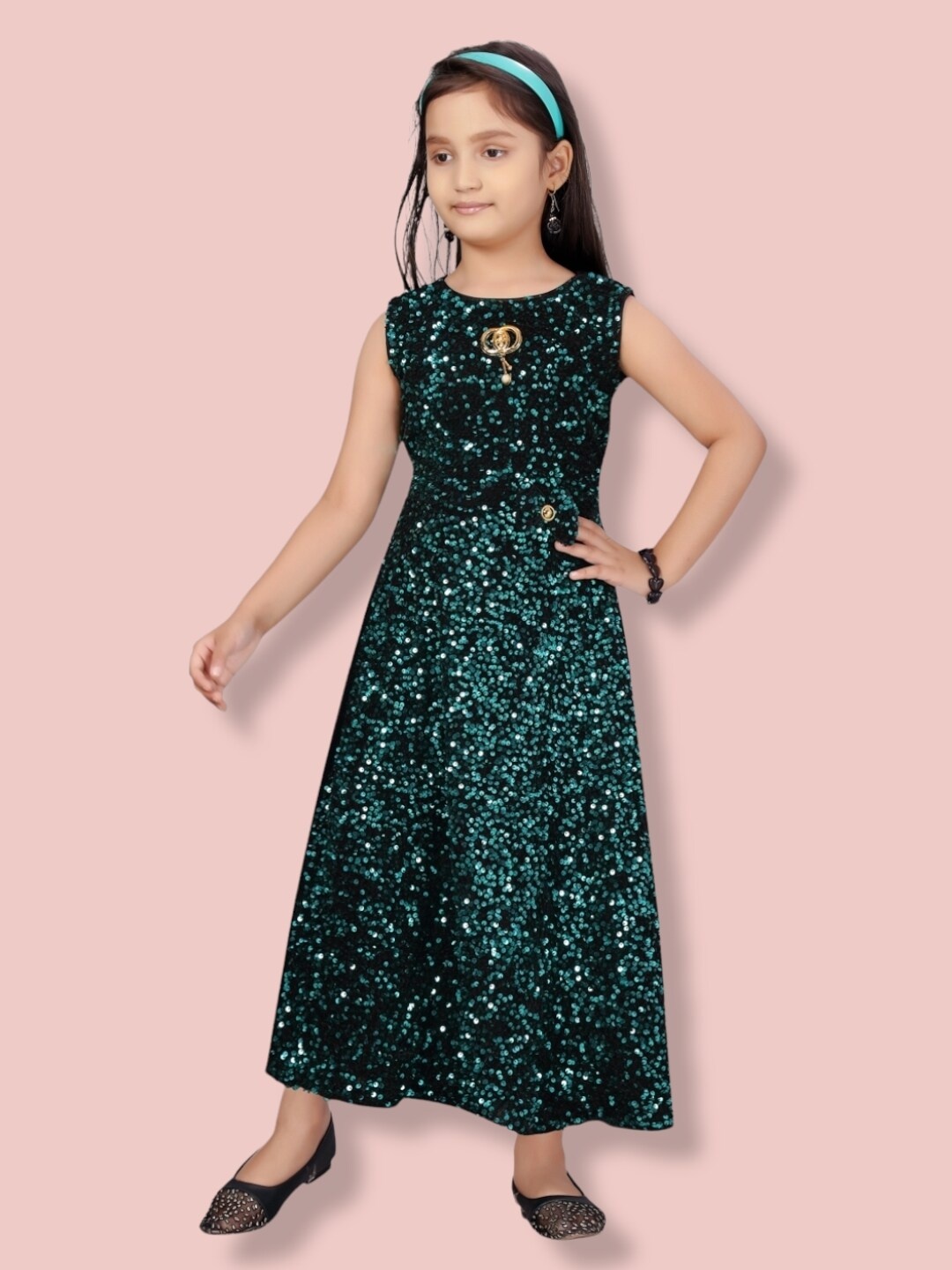 

Aarika Embellished Velvet Maxi Dress, Green