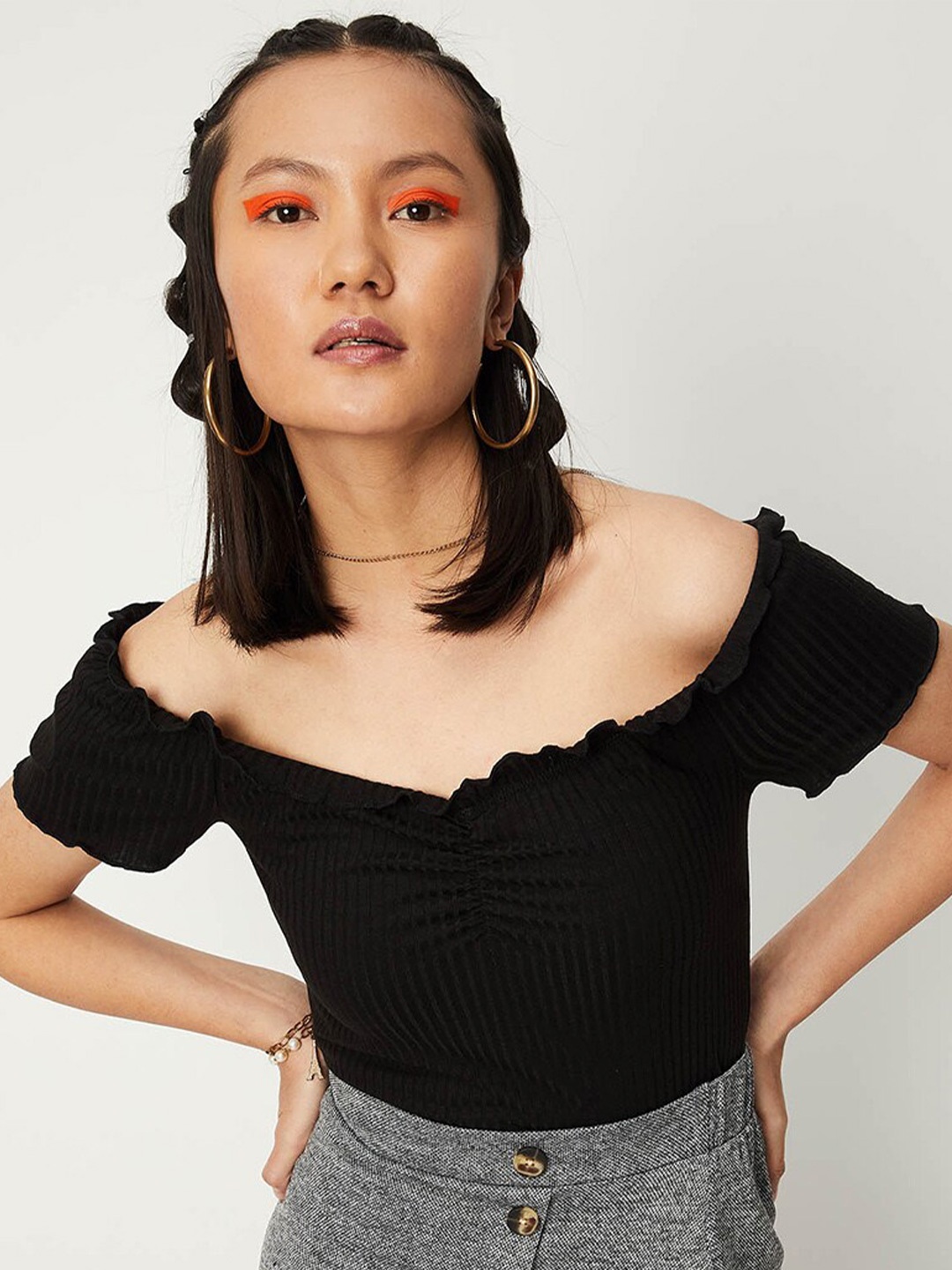 

max Off-Shoulder Bardot Top, Black