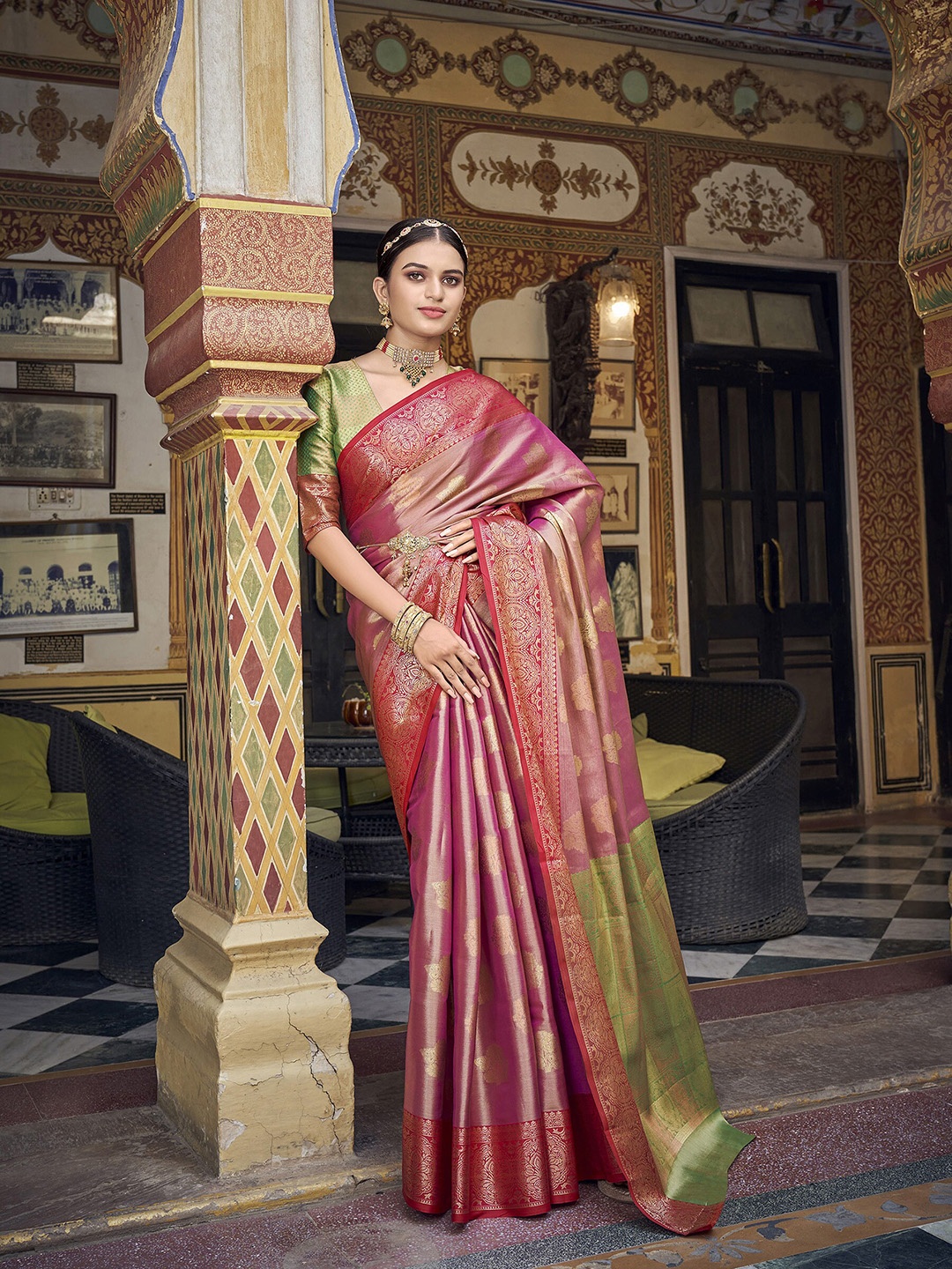 

elora Woven Design Kanjeevaram Zari Art Silk Saree, Pink