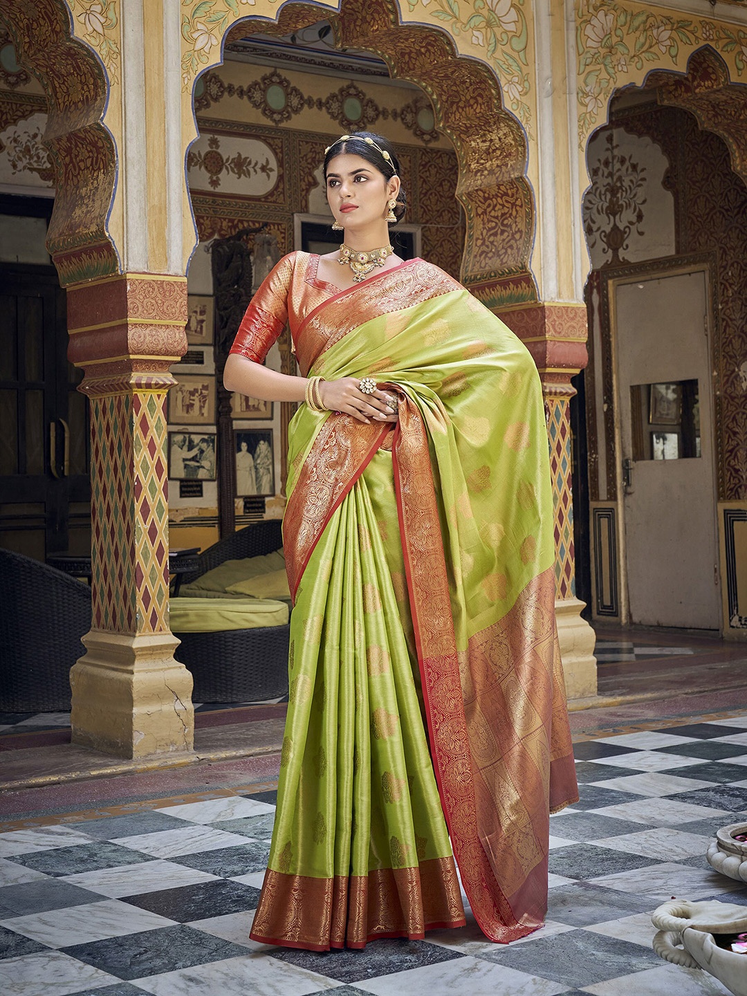 

elora Ethnic Motifs Zari Kanjeevaram Saree, Green