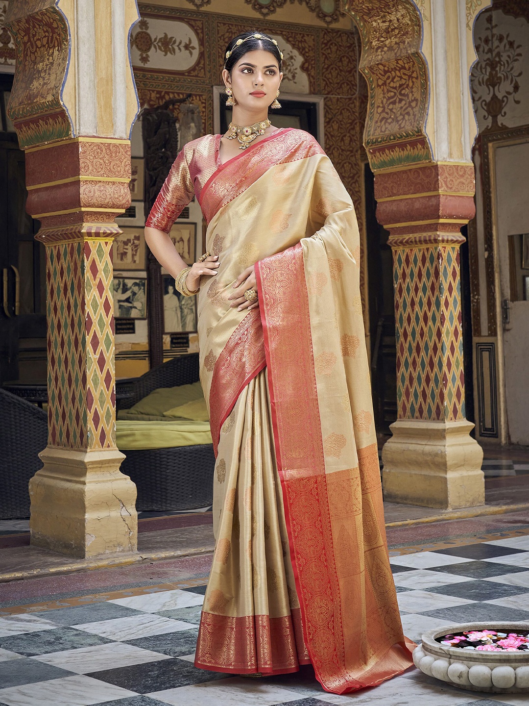 

elora Floral Zari Art Silk Saree, Beige
