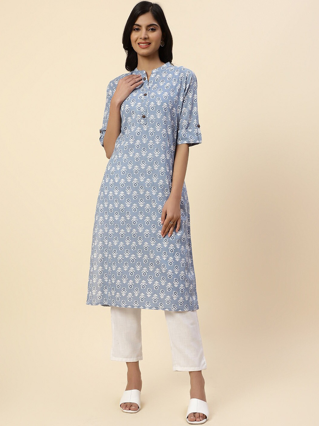 

Meena Bazaar Women Floral Printed Cotton Kurta, Grey