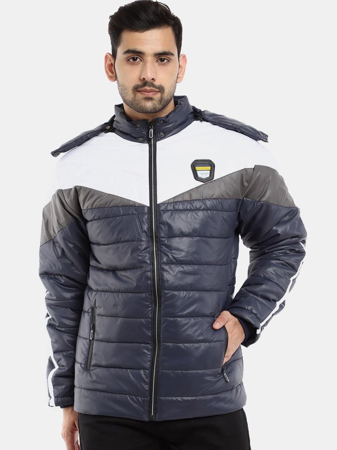 

V-Mart Men Colourblocked Lightweight Cotton Outdoor Puffer Jacket, Navy blue