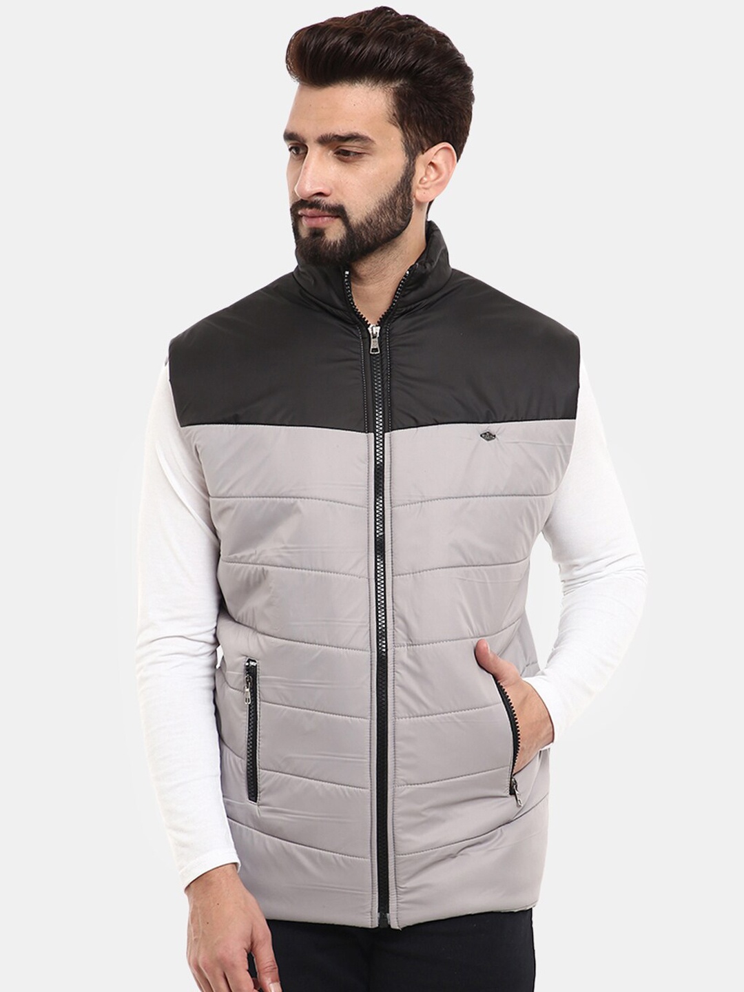 

V-Mart Men Colourblocked Cotton Padded Jacket, Grey
