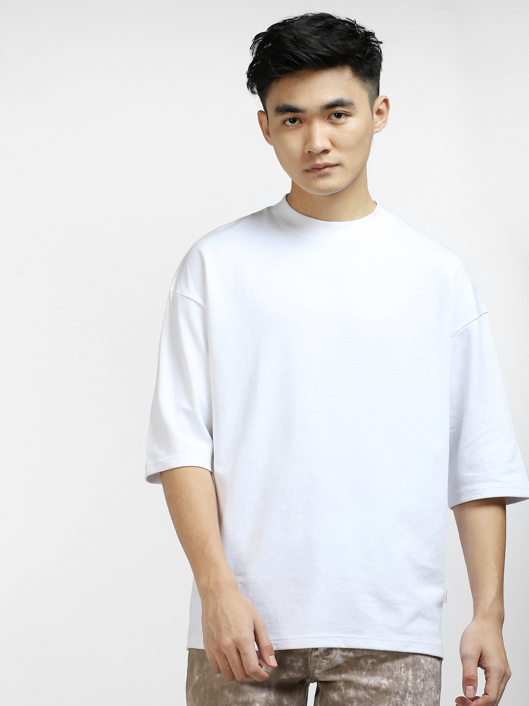 

Jack & Jones Men Pure Cotton Oversized T-shirt, White