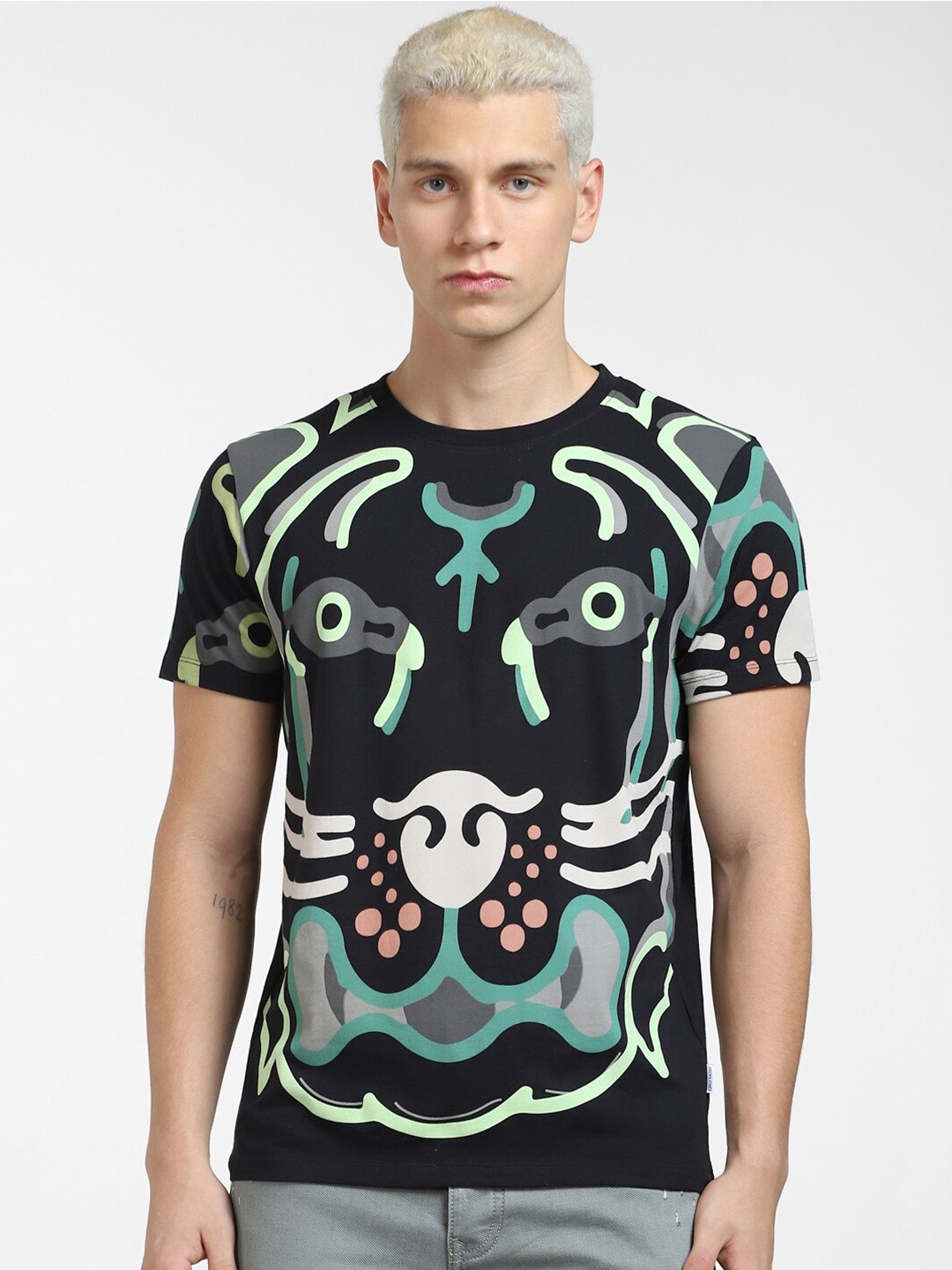 

Jack & Jones Men Printed T-shirt, Black