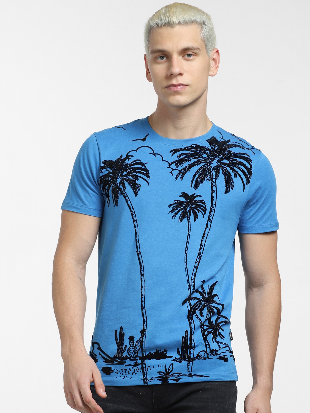 

Jack & Jones Men Printed Tropical Cotton Slim Fit T-shirt, Blue