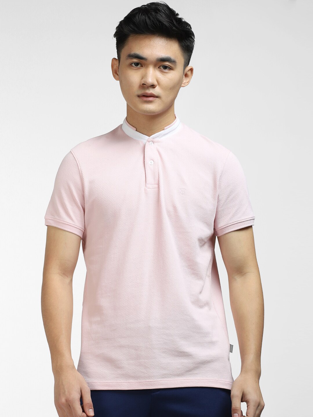 

Jack & Jones Men Colourblocked Henley Neck Cotton Slim Fit T-shirt, Pink