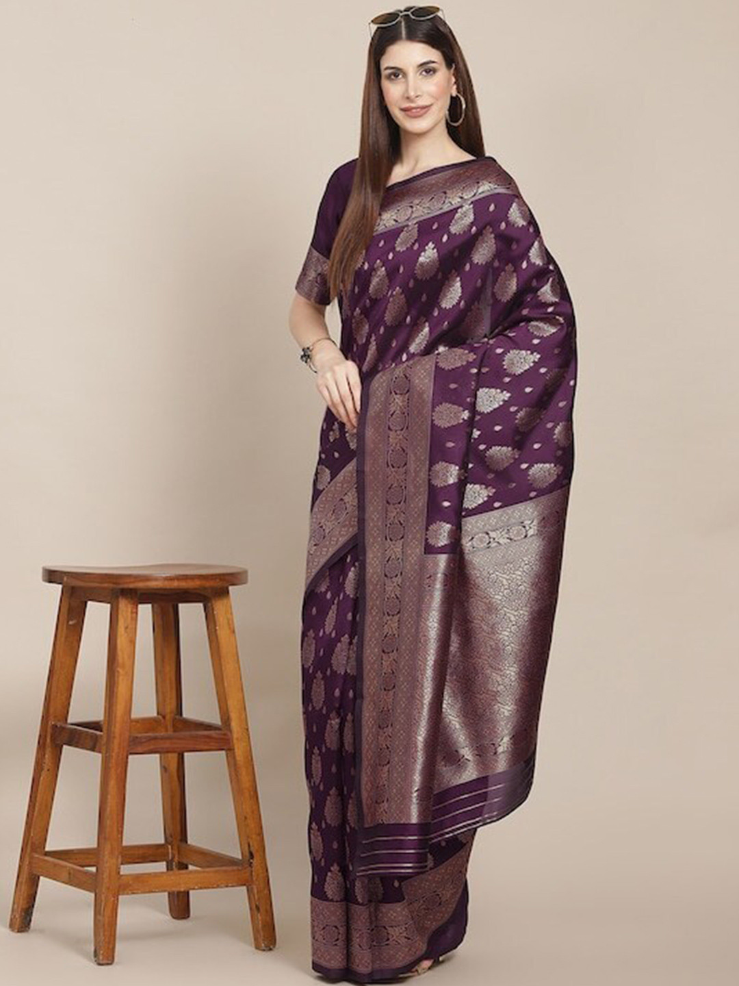 

AADVIKA Woven Design Zari Silk Blend Kanjeevaram Saree, Blue
