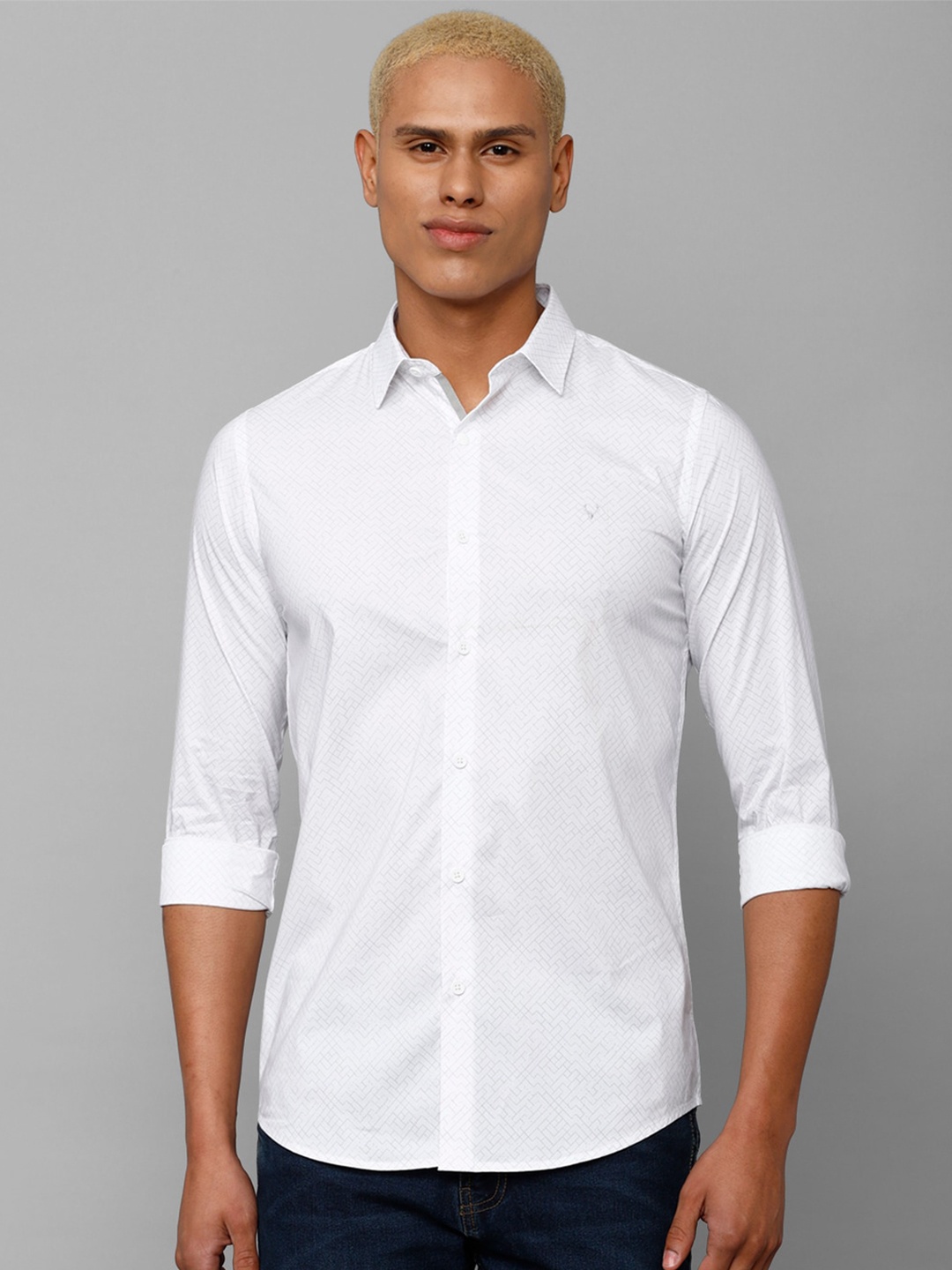 

Allen Solly Men Slim Fit Printed Casual Shirt, White