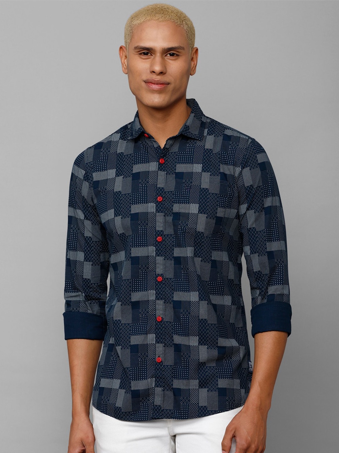 

Allen Solly Sport Men Printed Pure Cotton Casual Shirt, Navy blue