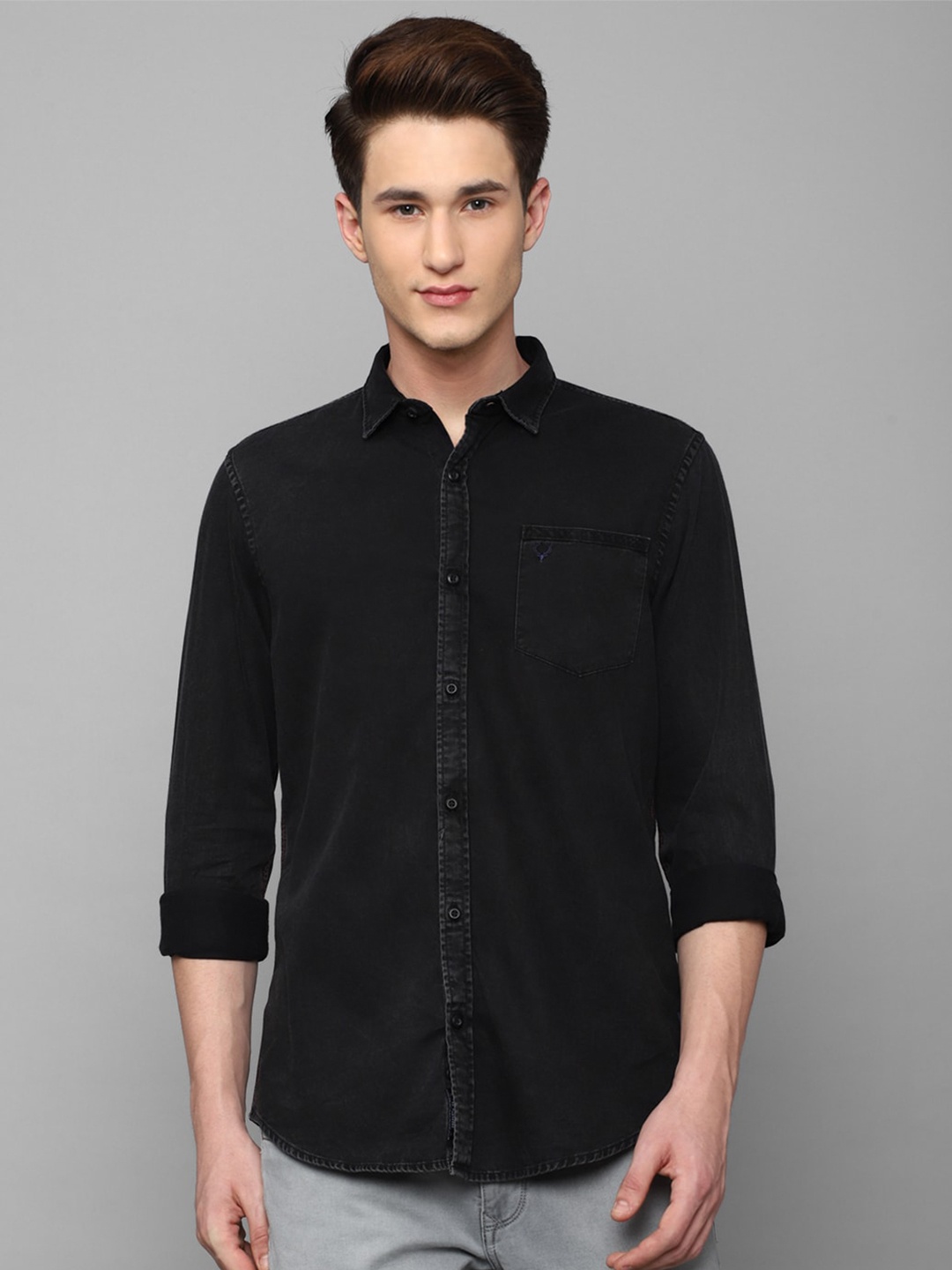 

Allen Solly Sport Men Pure Cotton Casual Shirt, Black