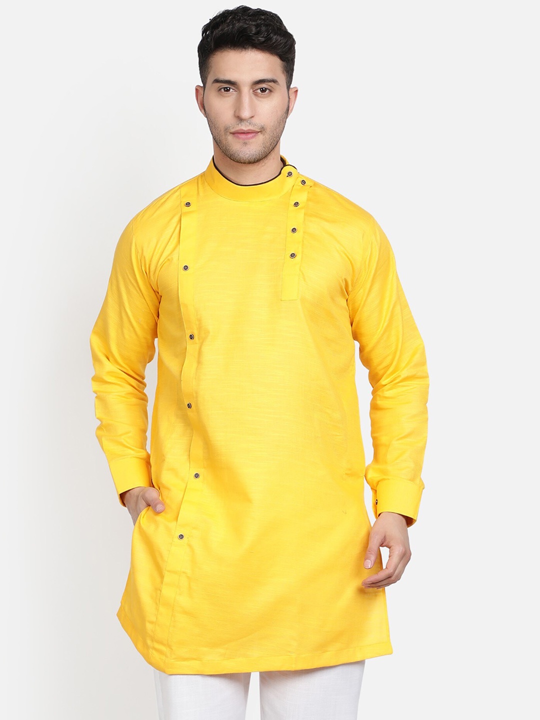 

Armaan Ethnic Men Kurta, Yellow