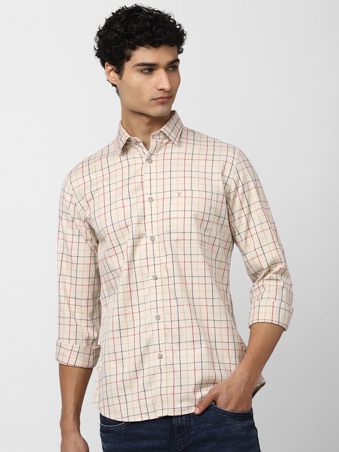 

Van Heusen Sport Men Slim Fit Checked Casual Shirt, Cream