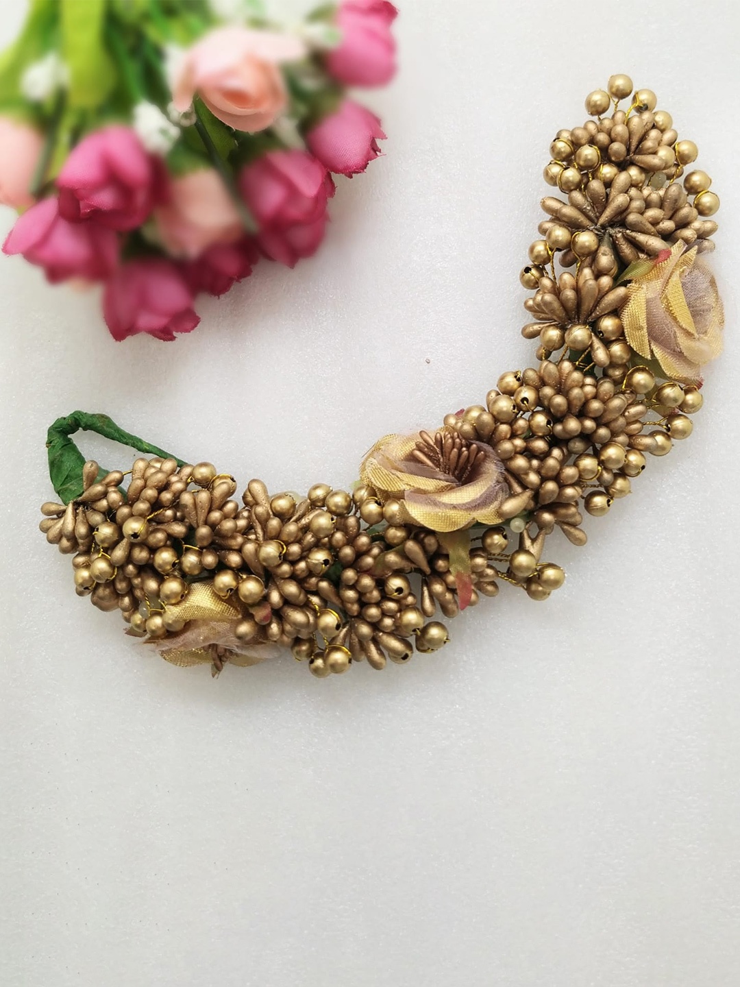 

FEMMIBELLA Women Floral Beaded Hair Accessory, Gold