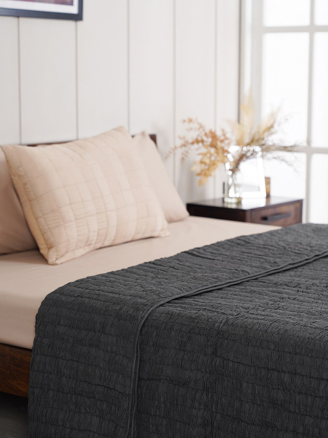 

Pure Home and Living Grey Melange AC Room 150 GSM Double Bed Quilt