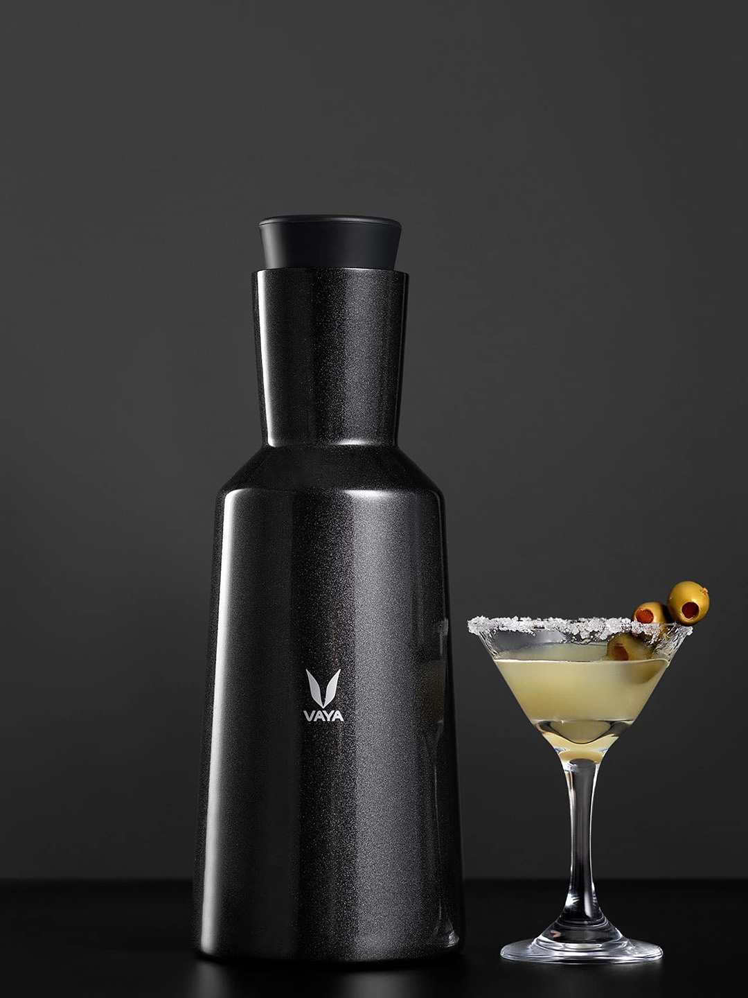 

Vaya Black Brand Logo Printed Caraffe 1.2 Ltr