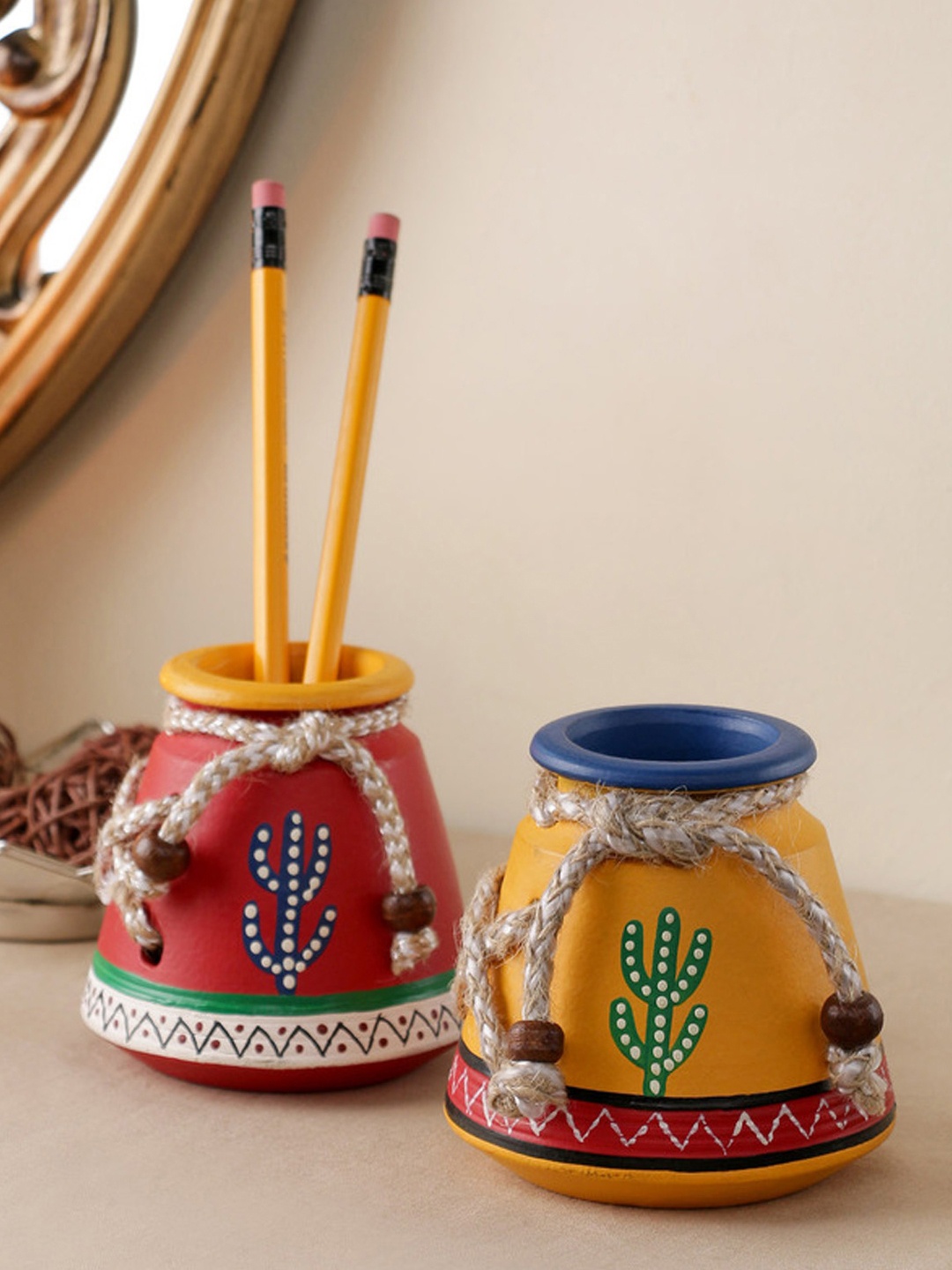 

VarEesha Set of 2 Printed Terracotta & Wood Handpainted Desk Organisers, Multi