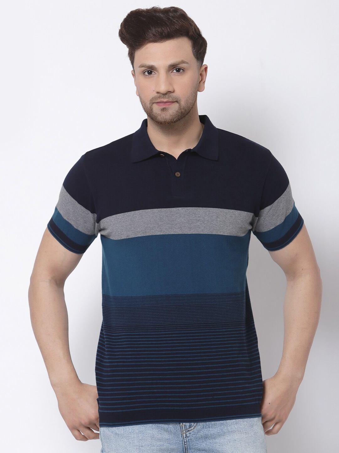 

Kalt Men Colourblocked Polo Collar Cotton T-shirt, Navy blue