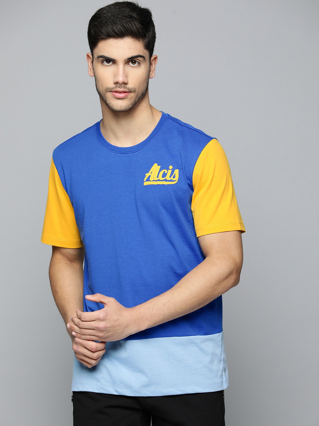 

Alcis Men Colourblocked Anti Static Slim Fit T-shirt, Blue