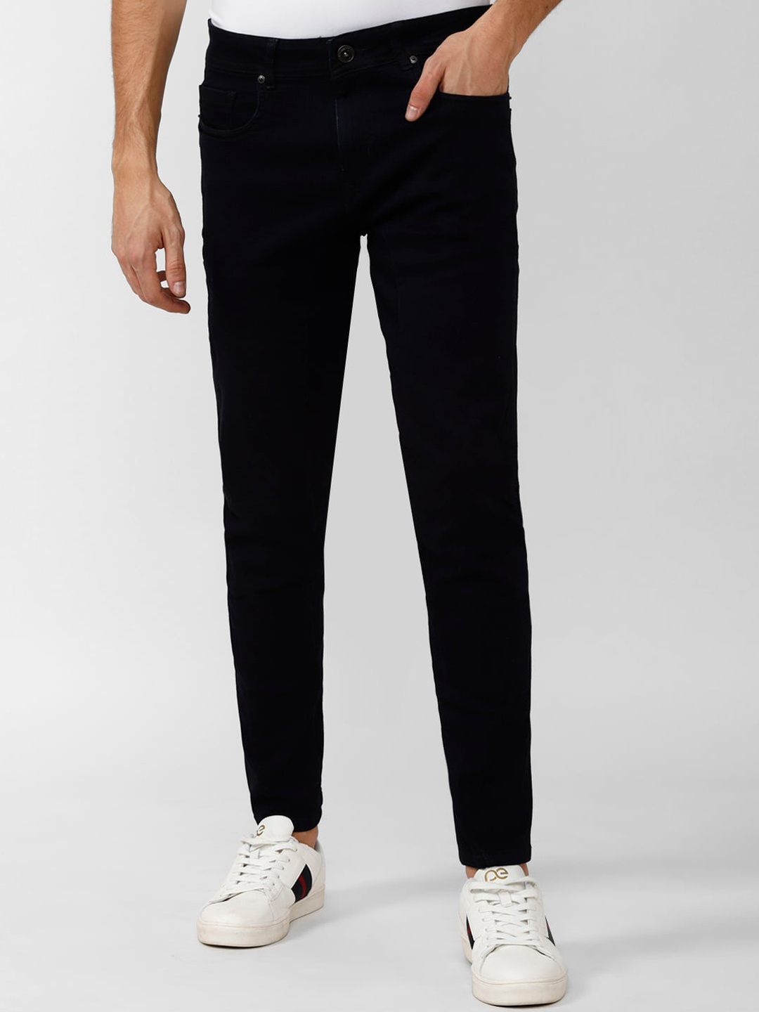 

Peter England Casuals Men Slim Fit Jeans, Black