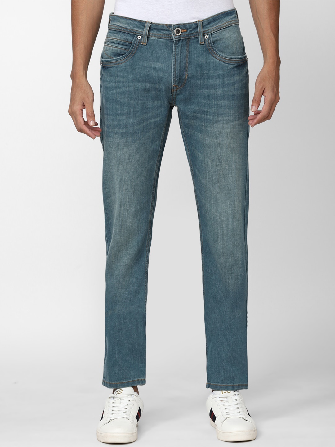 

Peter England Casuals Men Heavy Fade Jeans, Blue