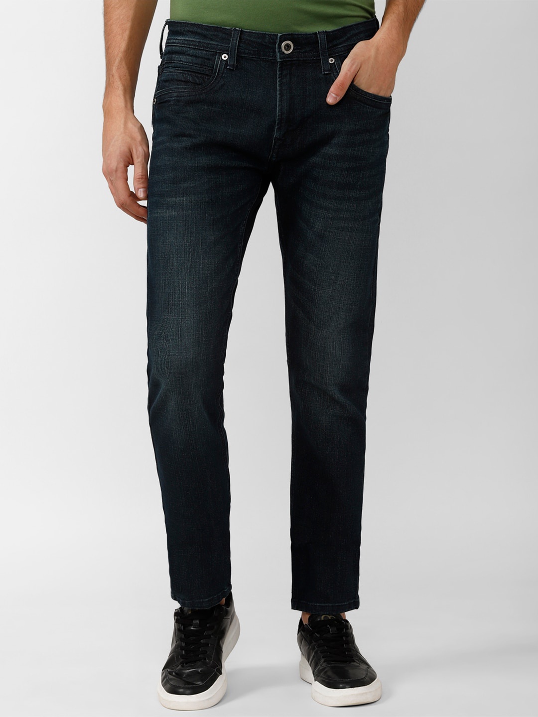 

Peter England Casuals Men Slim Fit Light Fade Stretchable Jeans, Navy blue