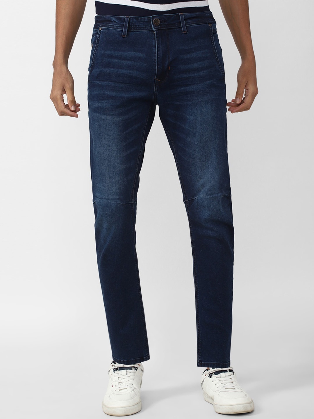 

Peter England Casuals Men Cotton Slim Fit Light Fade Jeans, Navy blue