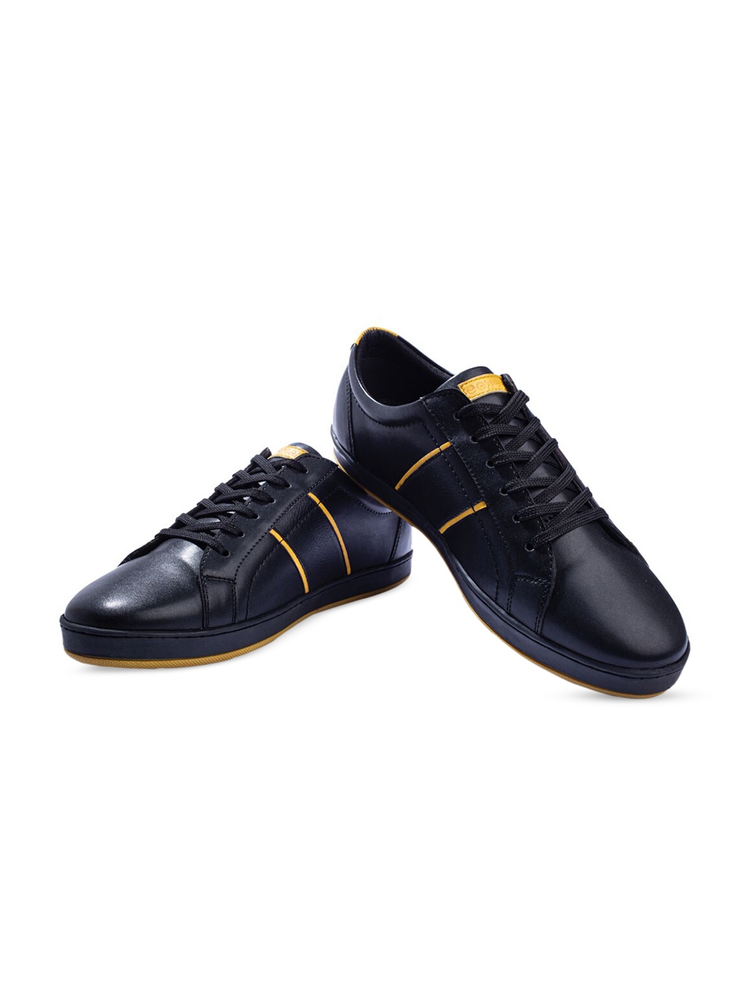 

Paragon Men Leather Sneakers, Black