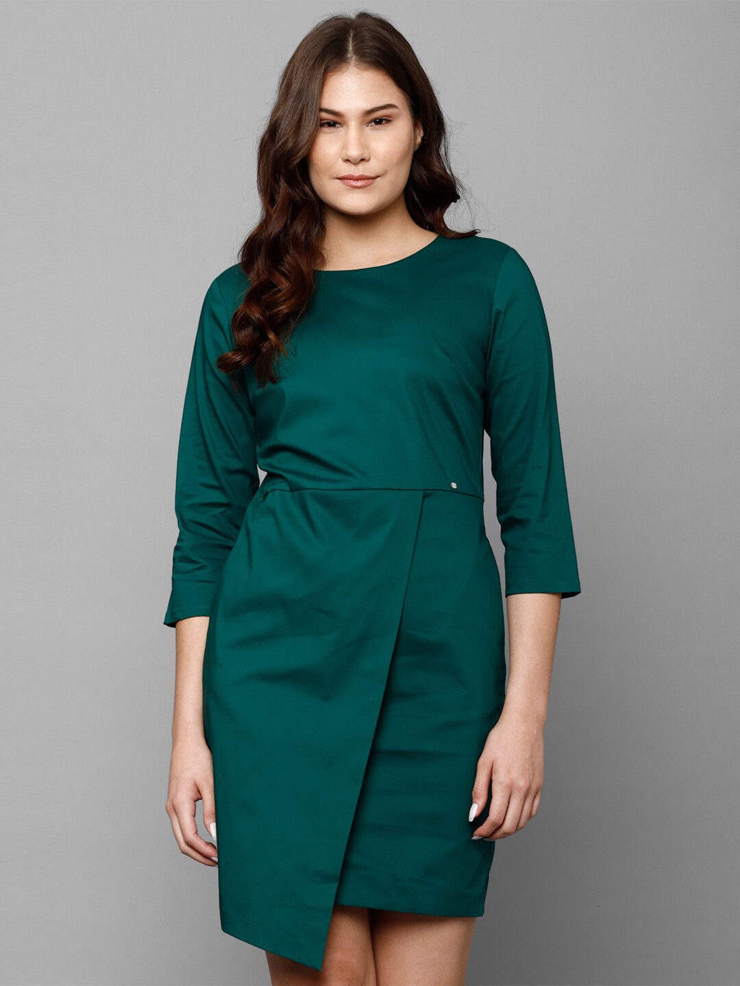 

Allen Solly Woman Sheath Dress, Green