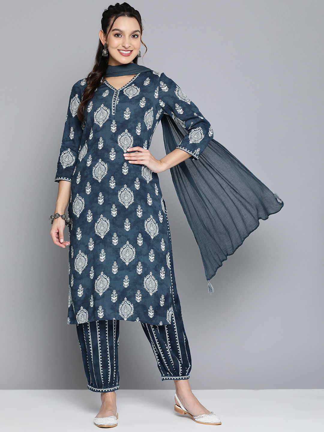 

HERE&NOW Women Navy Blue Ethnic Motifs Printed Kurta with Palazzos & With Dupatta