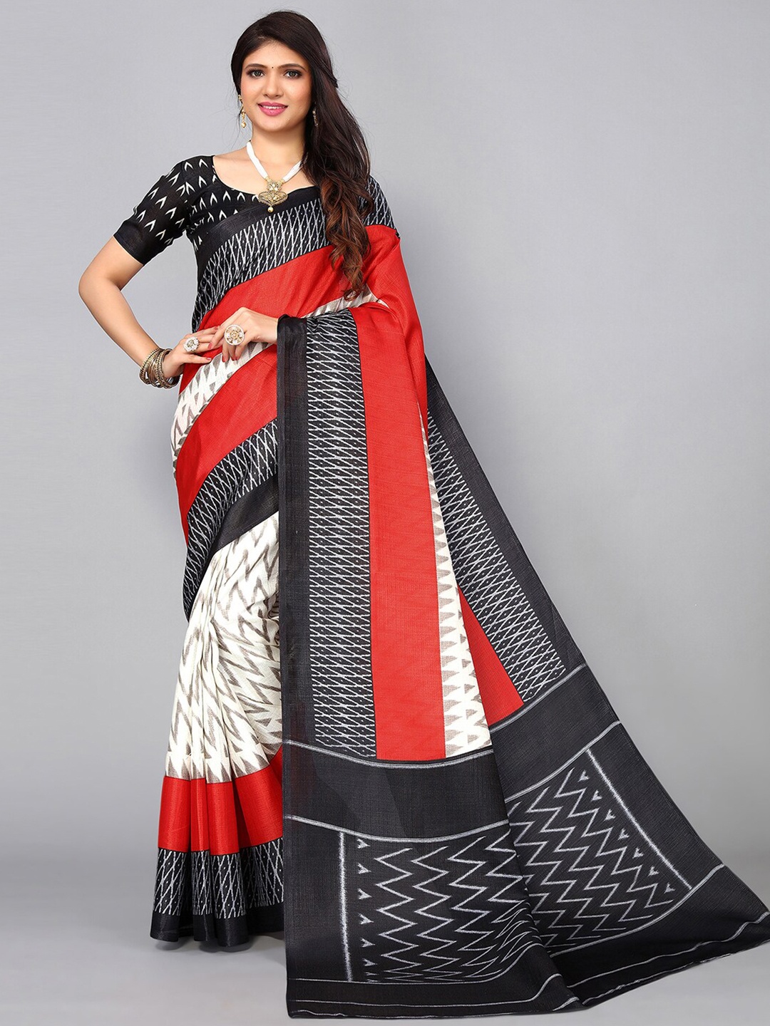

KALINI Geometric Printed Silk Blend Saree, Off white