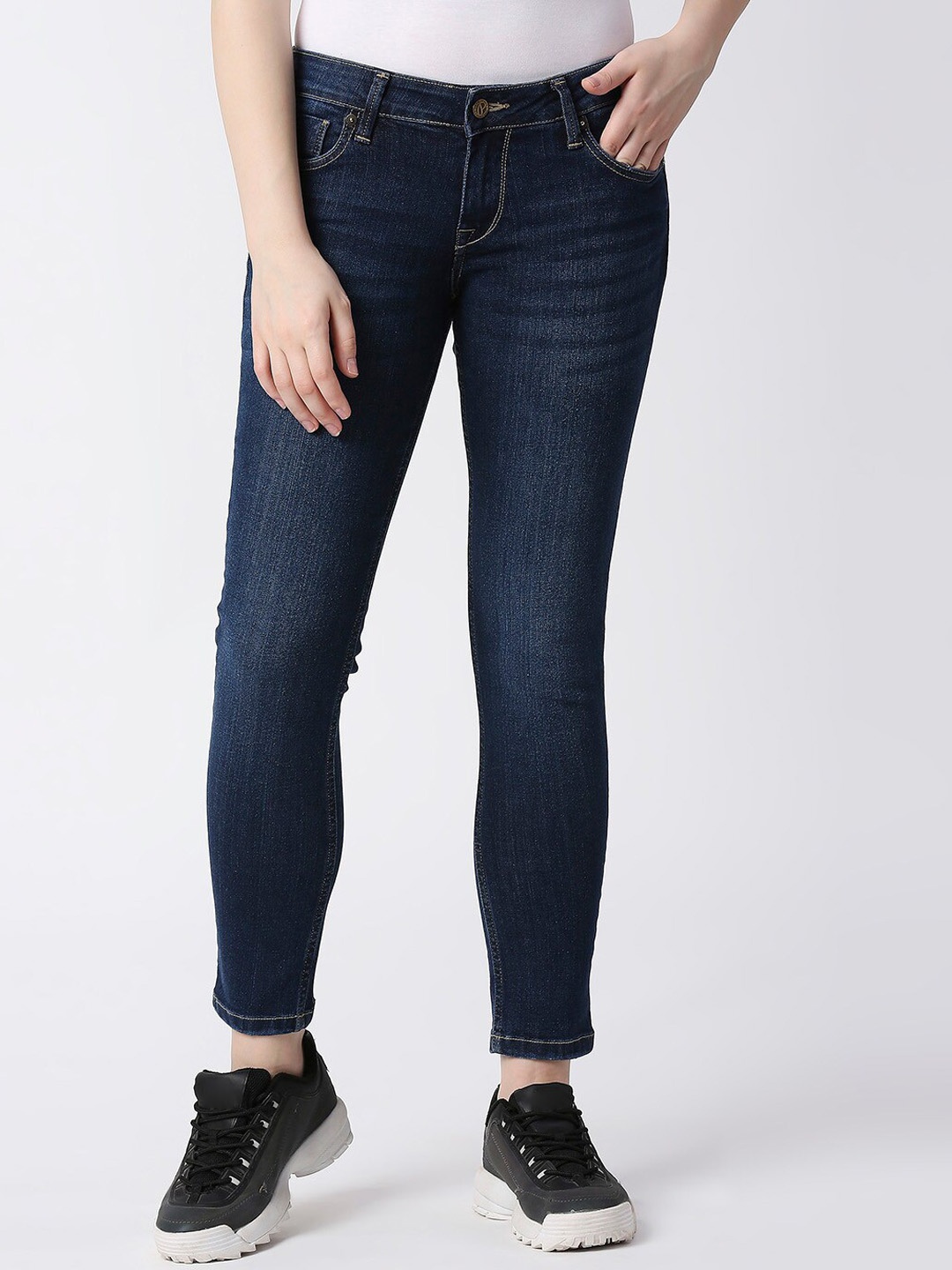 

Pepe Jeans Women Regular Fit Cotton Light Fade Jeans, Navy blue