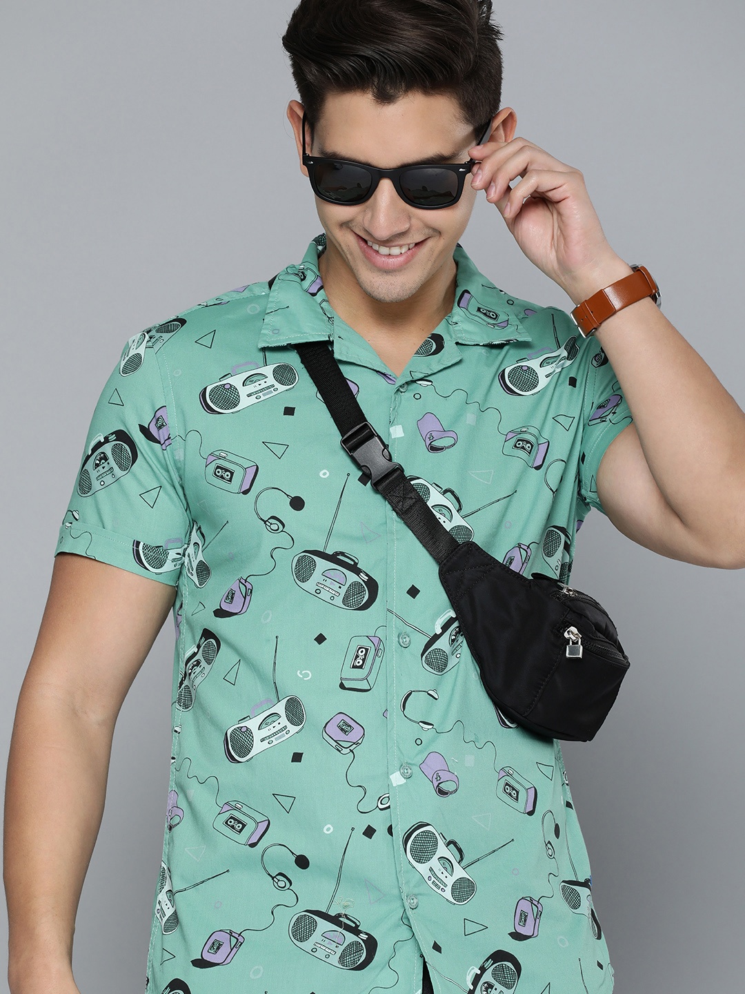 

HERE&NOW Men Green Slim Fit Printed Casual Shirt