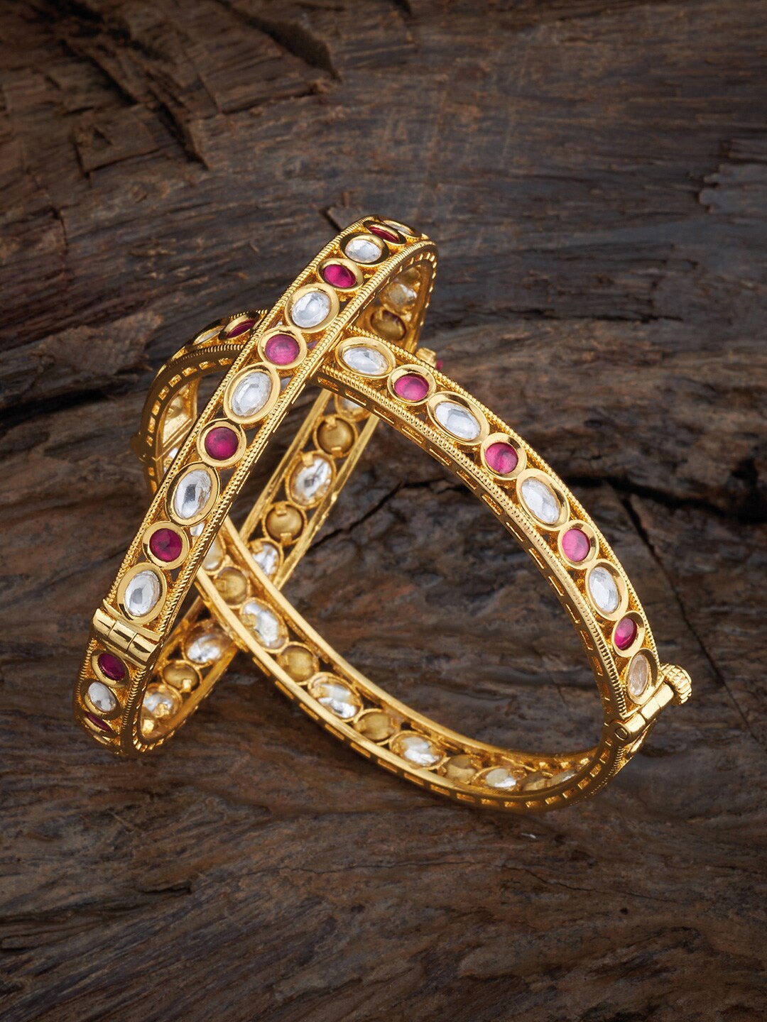 

Kushal's Fashion Jewellery Set of 2 Gold-Toned & Red Kundan Studded Vilandi Bangle
