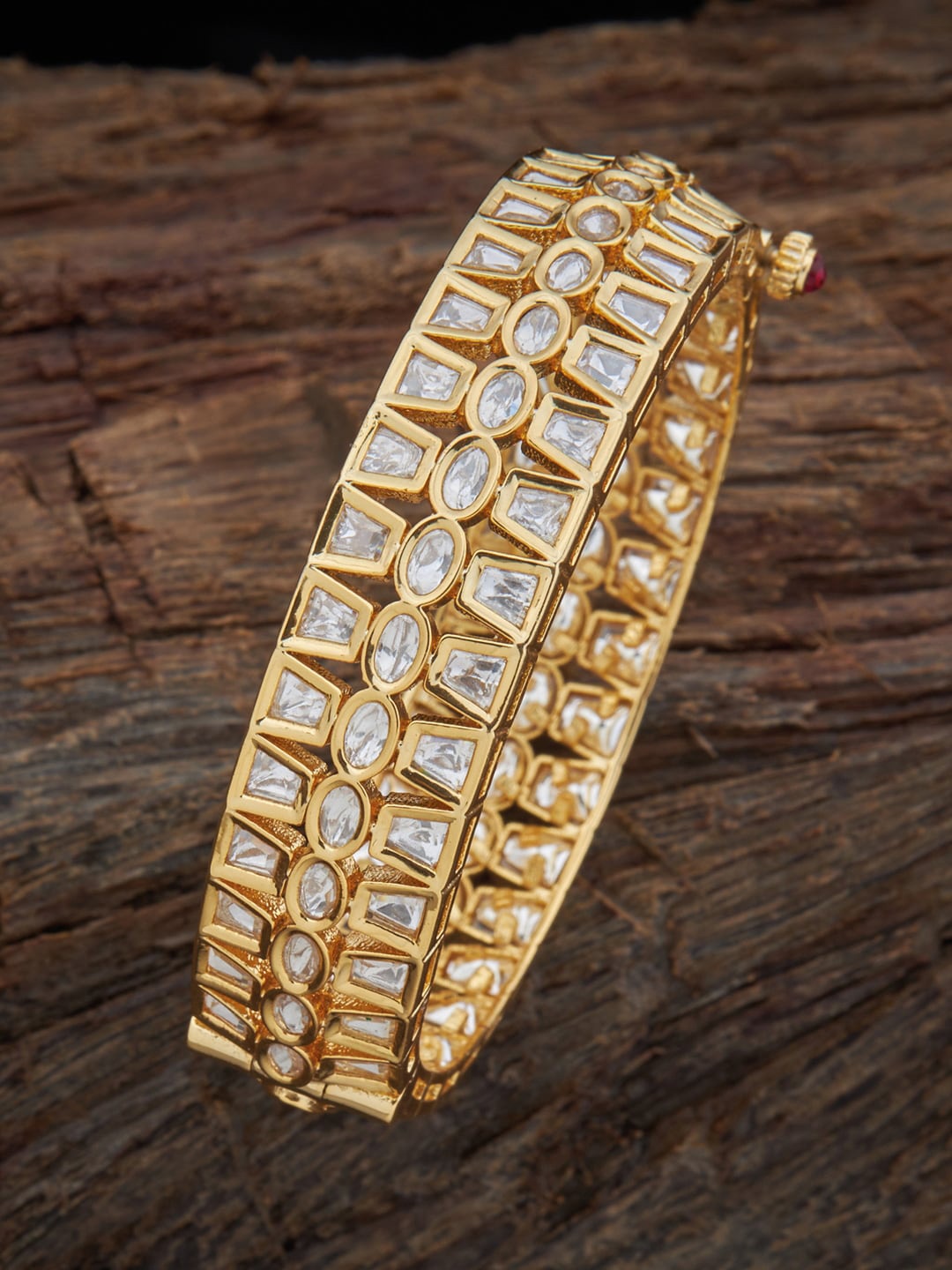 

Kushal's Fashion Jewellery Gold-Plated Kundan-Studded Bangle