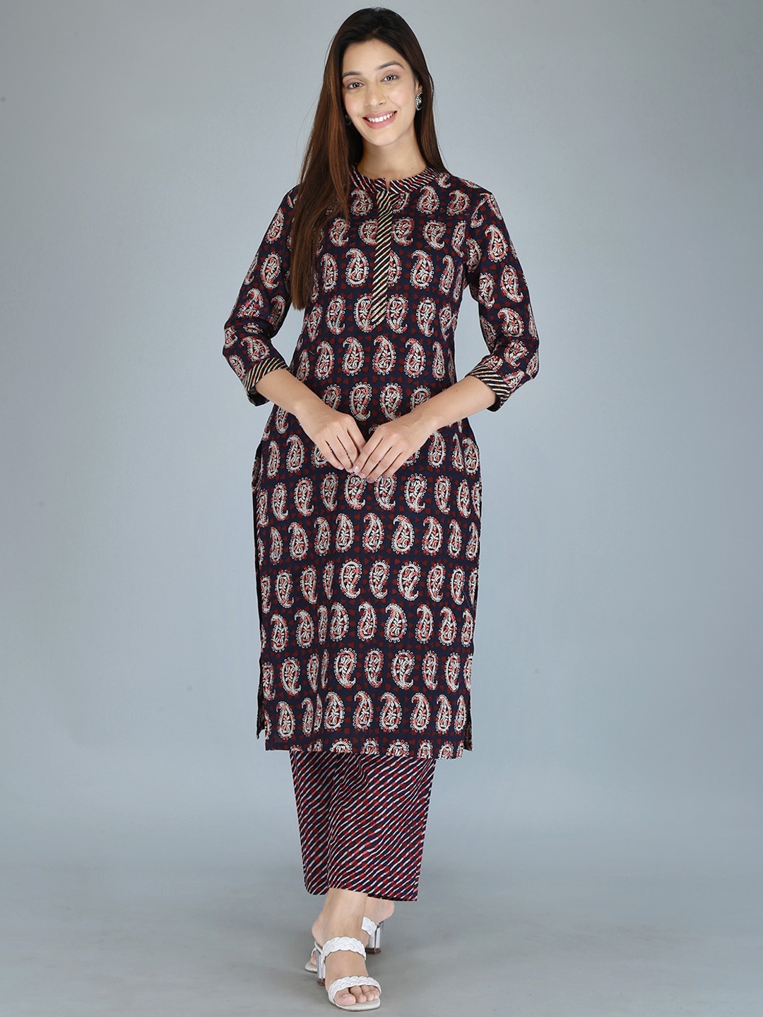 

KANNAHI Ethnic Motifs Printed Pure Cotton Straight Kurta with Trousers, Blue