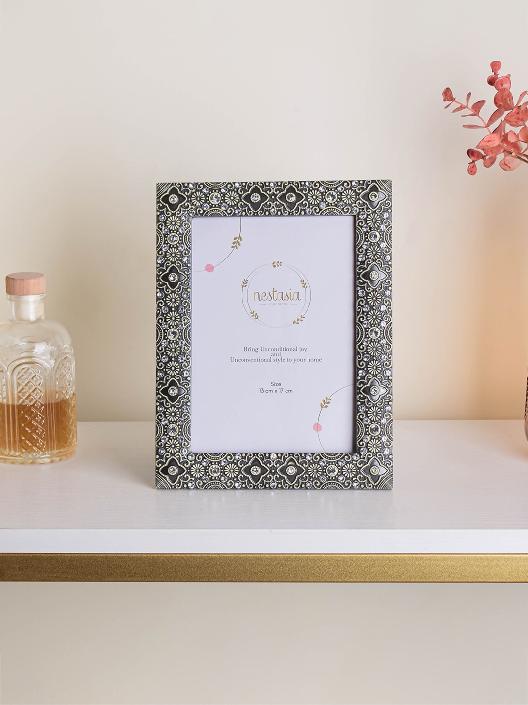 

Nestasia Black Printed Metal Table Photo Frame