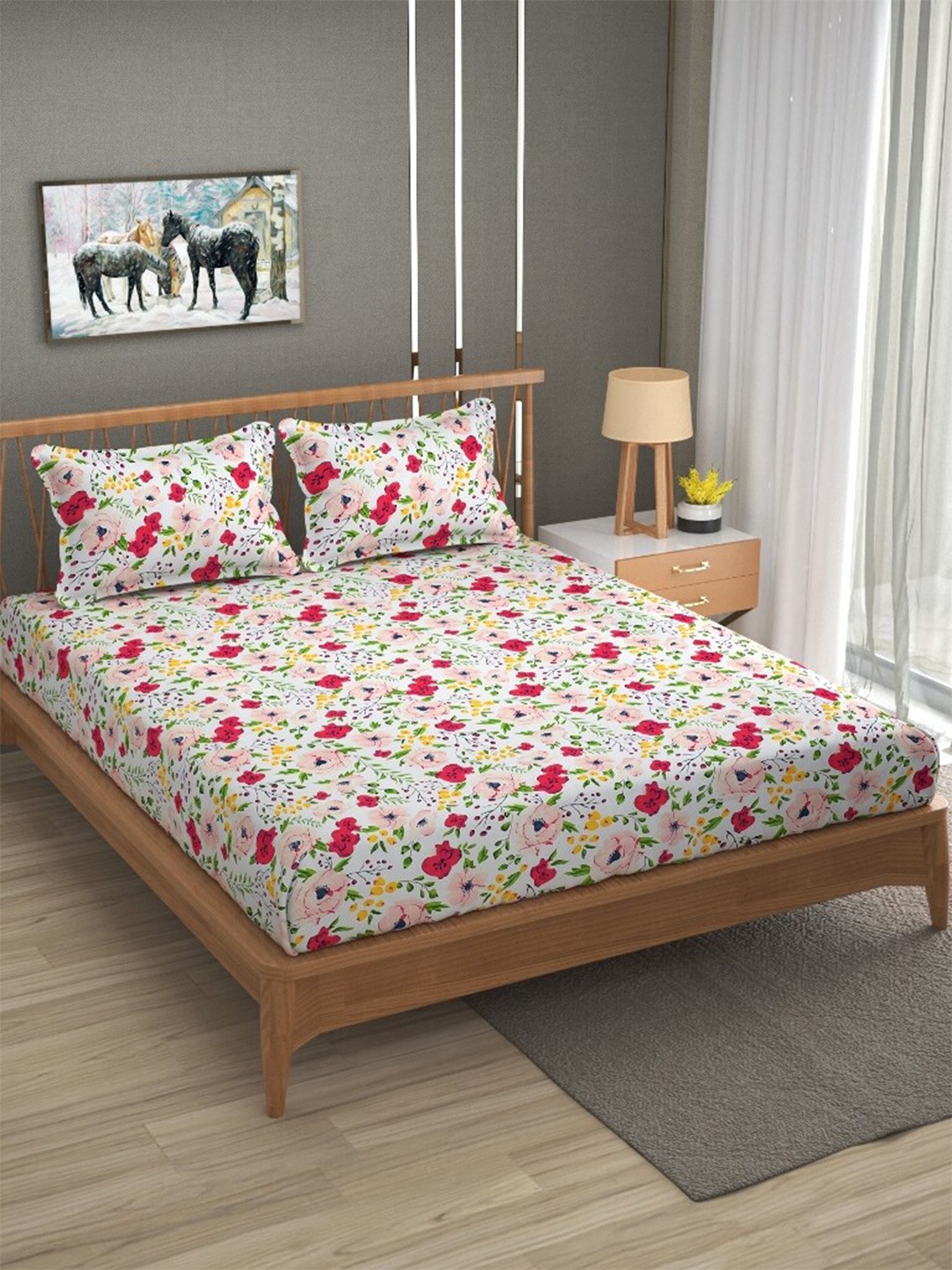 

Molly & Michel White & Pink Floral Printed 210 TC Queen Bedsheet with 2 Pillow Covers
