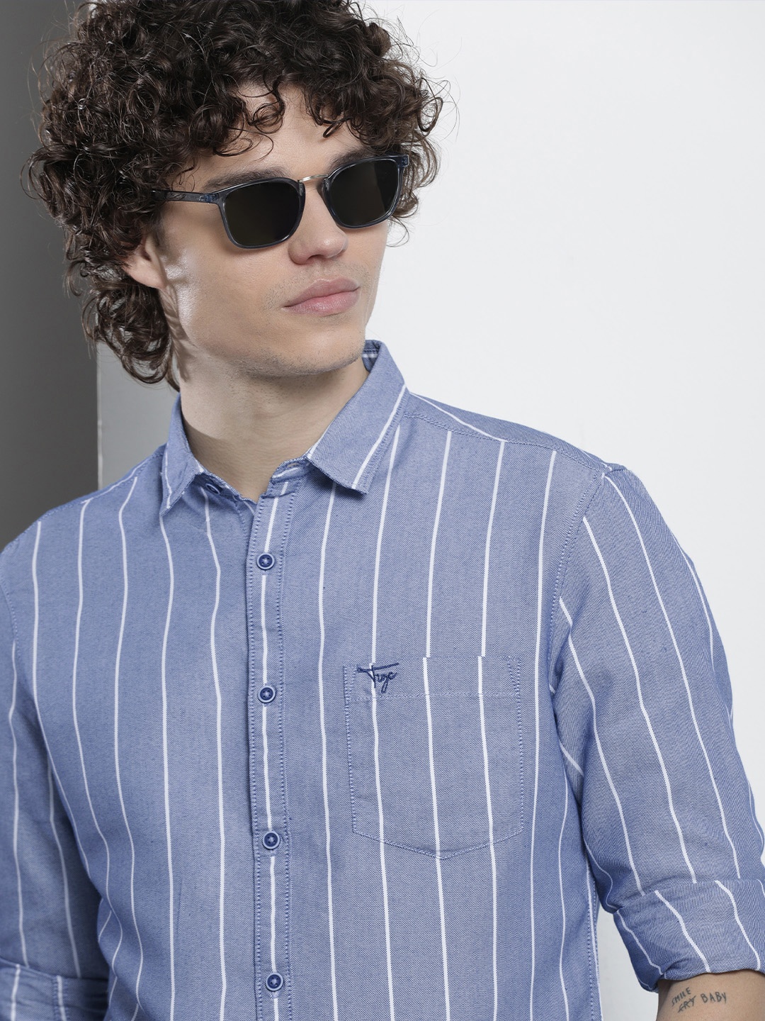 

The Indian Garage Co Men Striped Casual Shirt, Blue