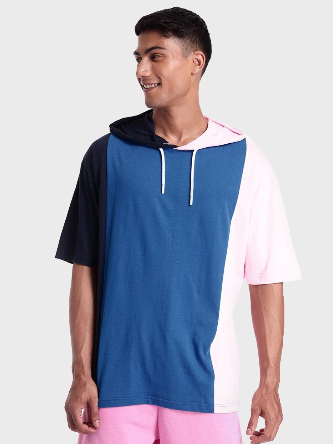 

Bewakoof Men Colourblocked Oversized Hoodie T-shirt, Blue