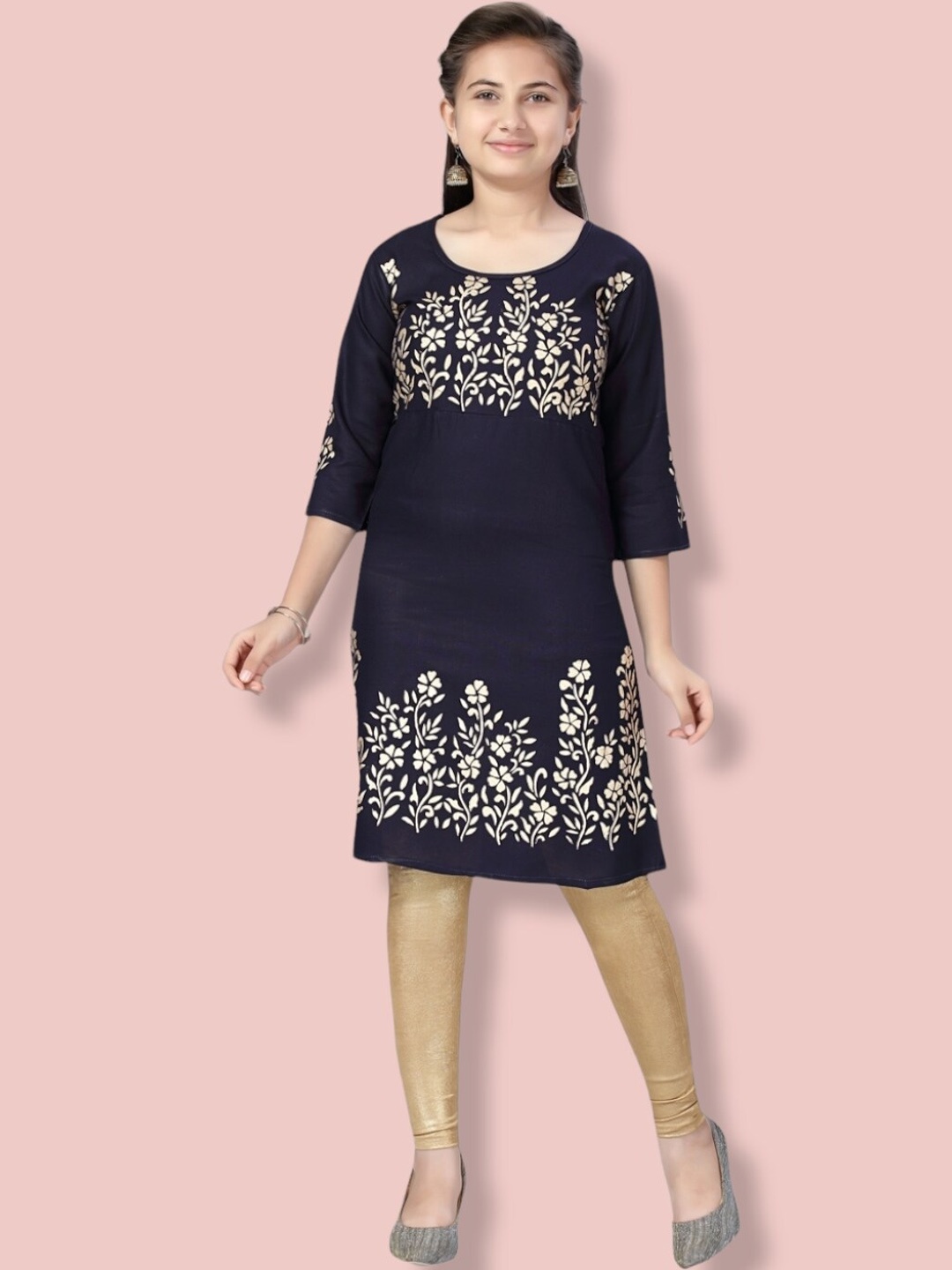 

Aarika Floral Printed Anarkali Kurta, Navy blue