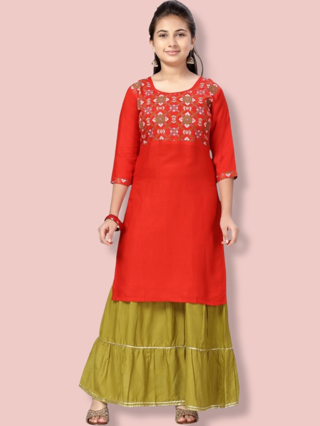 

Aarika Girls Printed Gotta Patti Pure Cotton Kurta With Skirt, Red