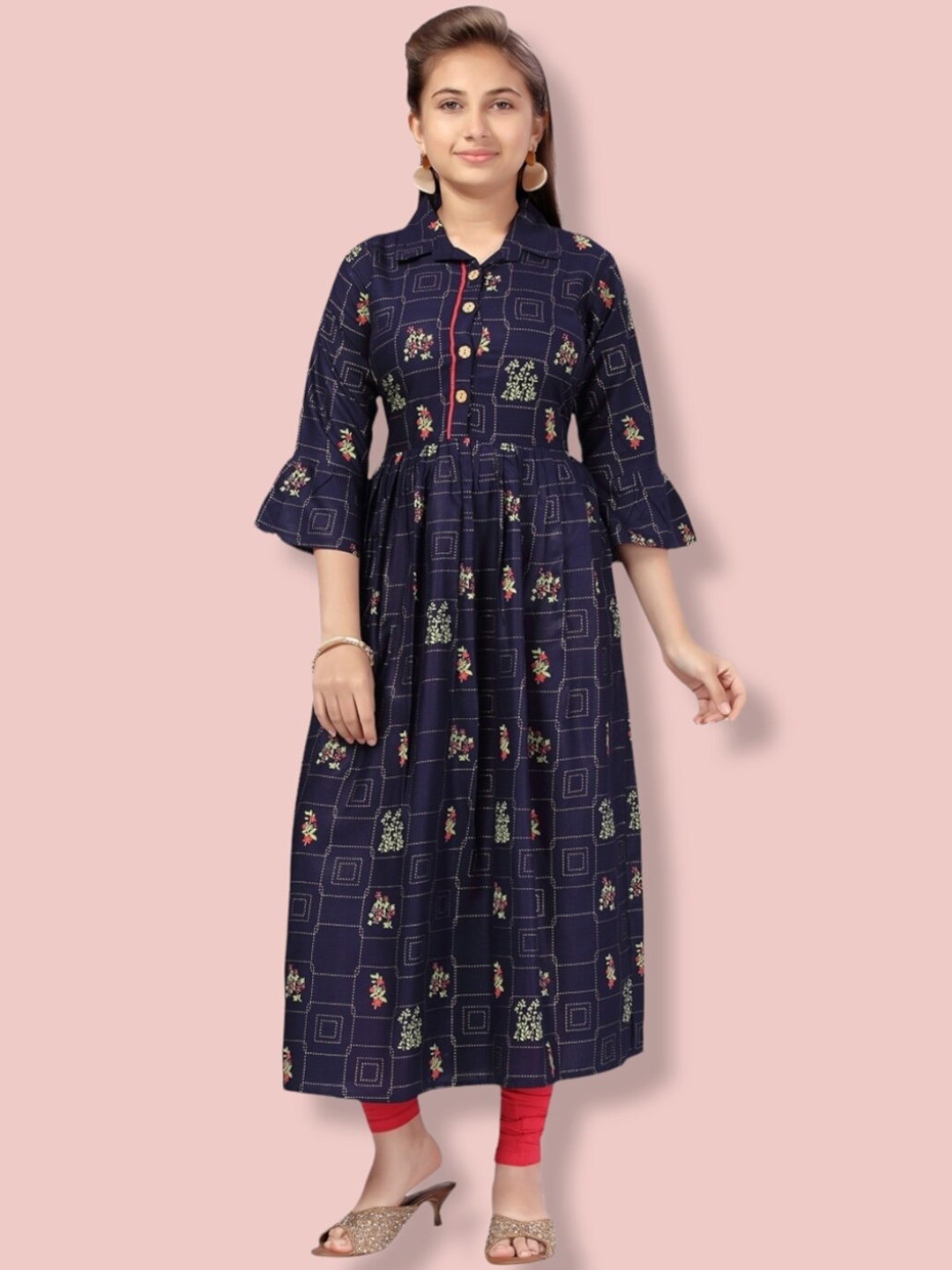 

Aarika Girls Floral Printed Bell Sleeves Handloom Anarkali Cotton Kurta, Navy blue