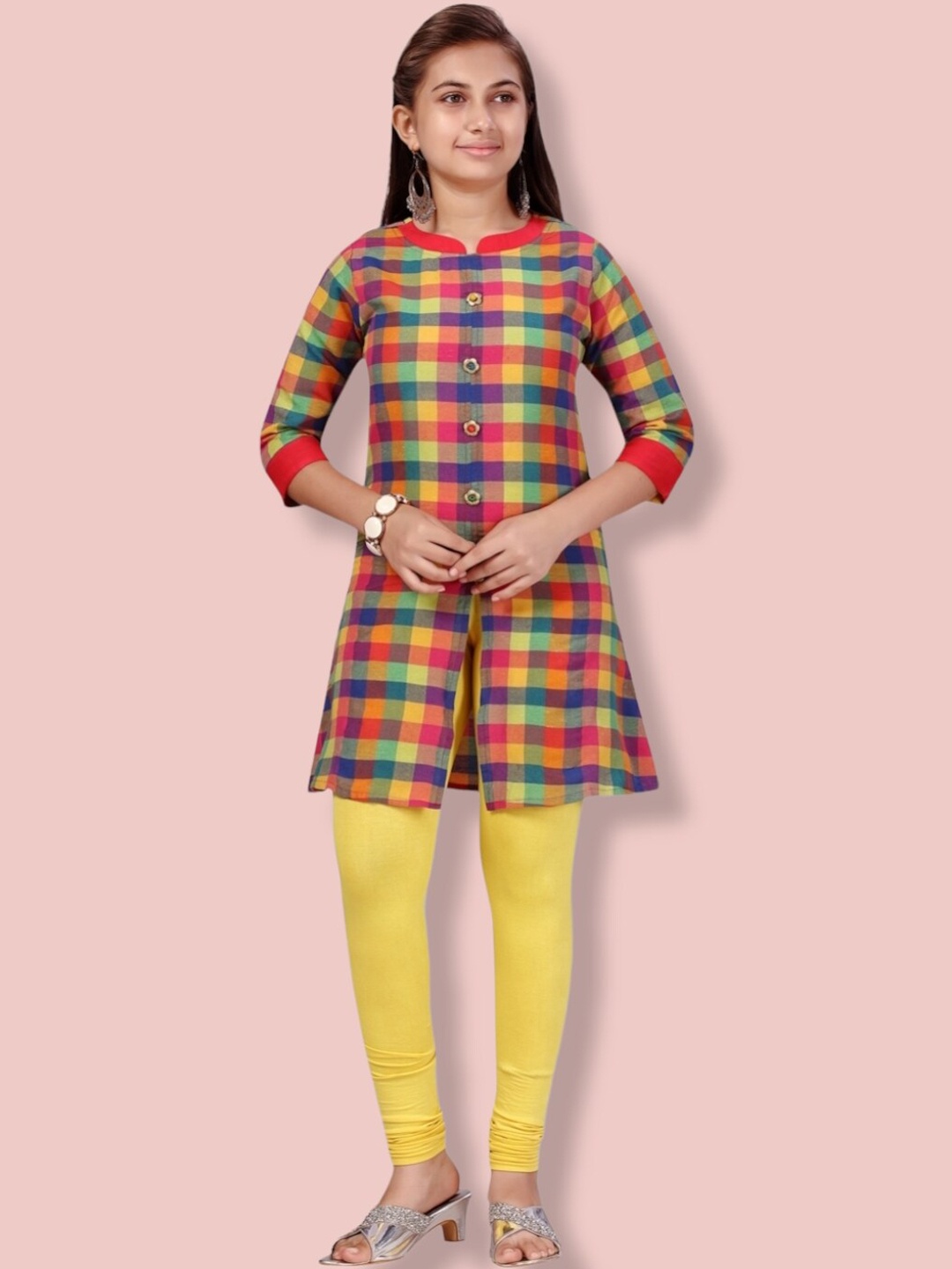 

Aarika Girls Handloom Cotton Kurta, Red