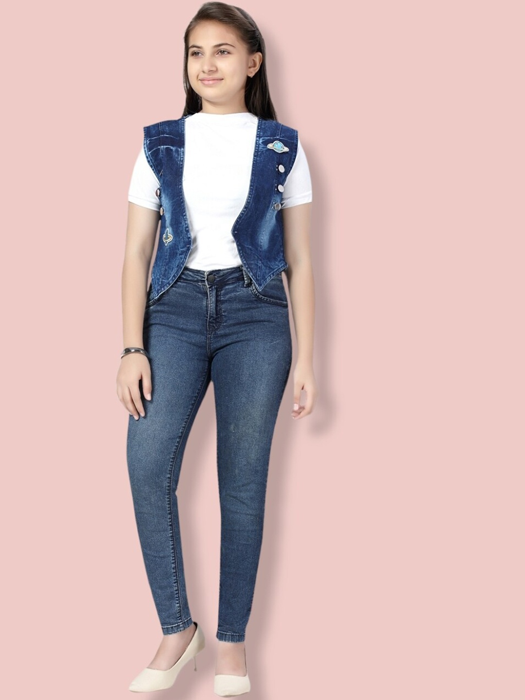 

Aarika Girls Crop Denim Jacket, Blue