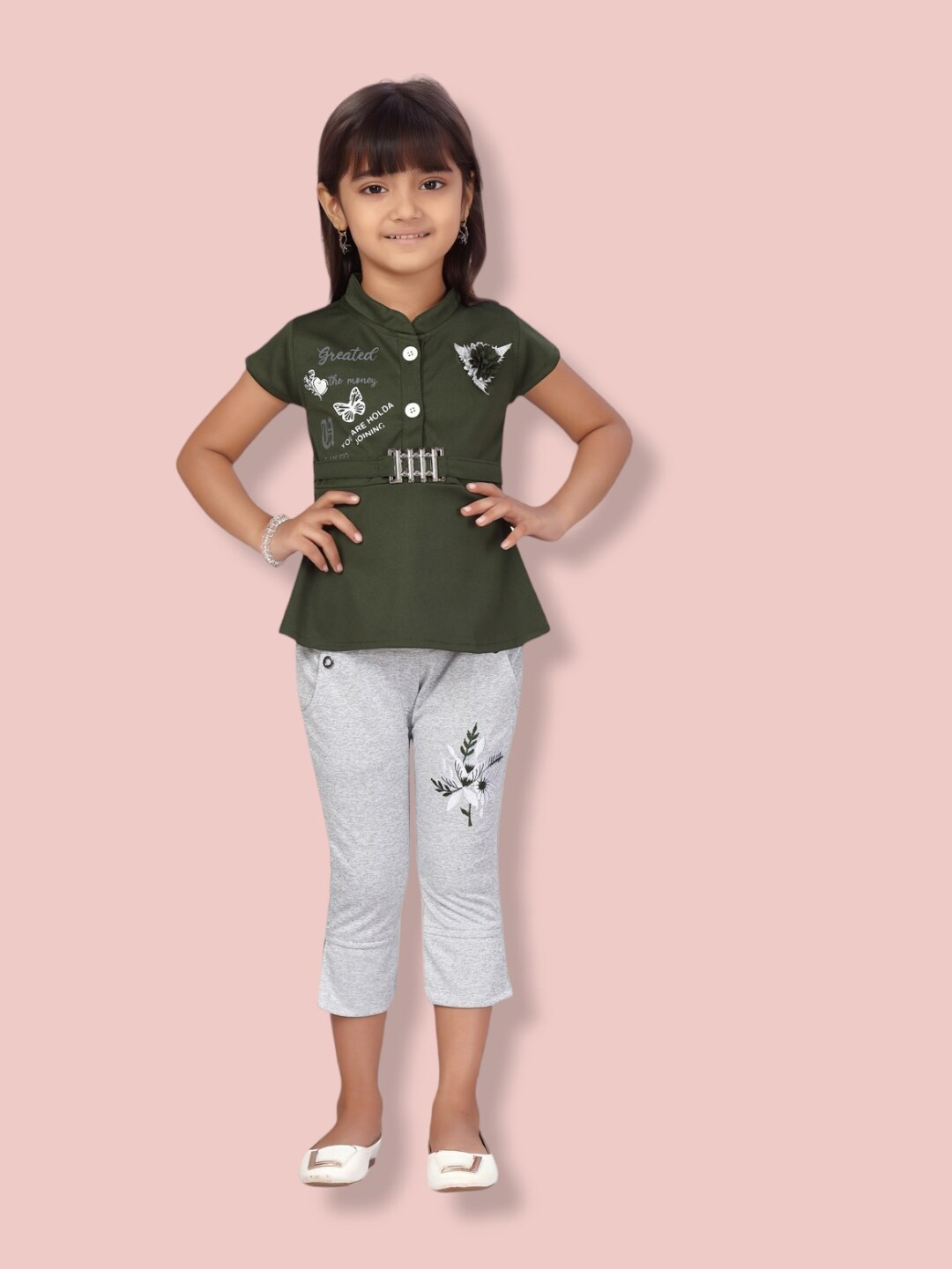 

Aarika Girls Printed Mandarin Collar Top with Capris, Green