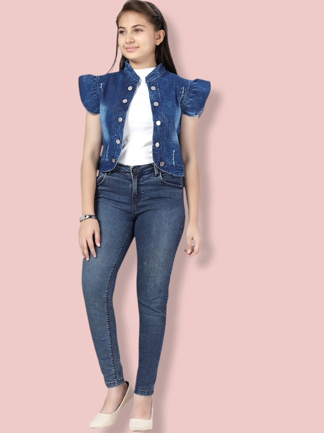 

Aarika Girls Washed Crop Denim Jacket, Blue