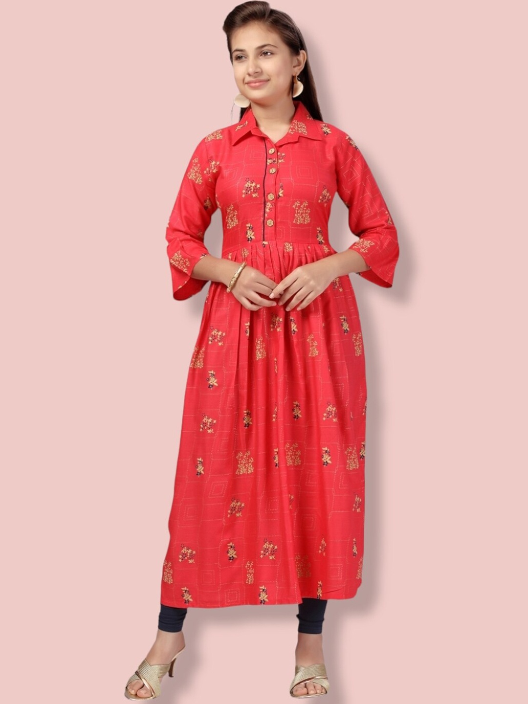 

Aarika Girls Floral Printed Bell Sleeves Anarkali Cotton Kurta, Red